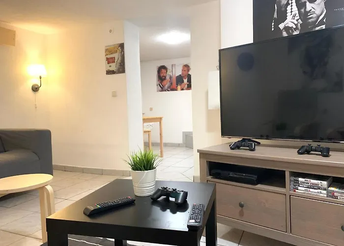 Blue Mountain Hostel *