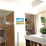 Blue Mountain Hostel *